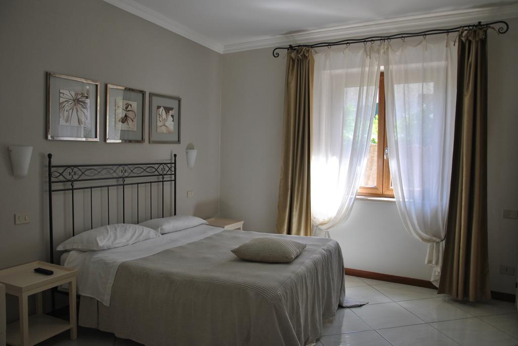 Bed and Breakfast Il Bottone D'Argento Gaeta Pokój zdjęcie